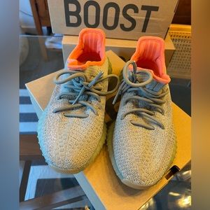 Yeezy 350 Desert Sage Mens sz 5